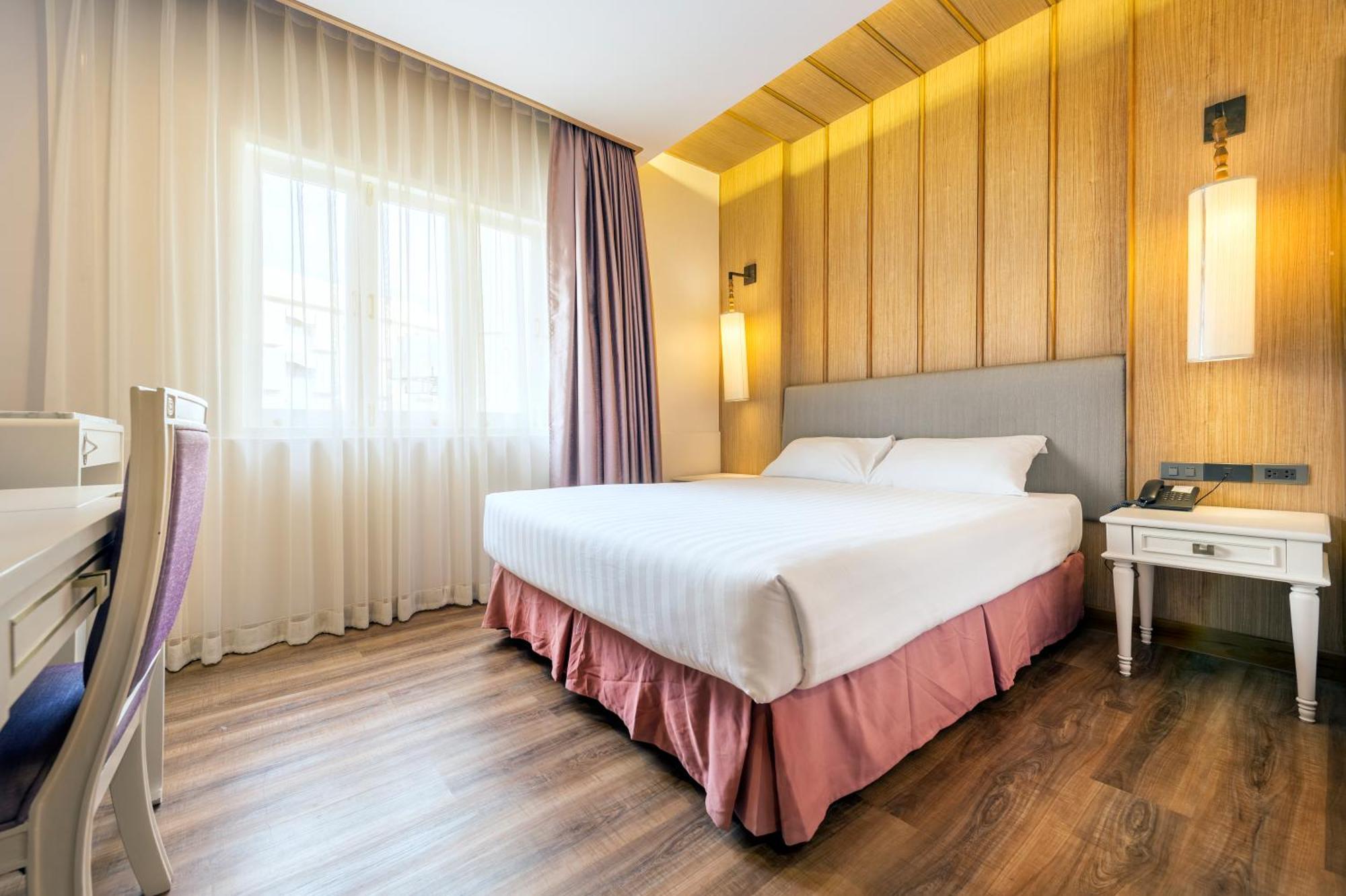 Superior Double Room,1208925928:JPEG